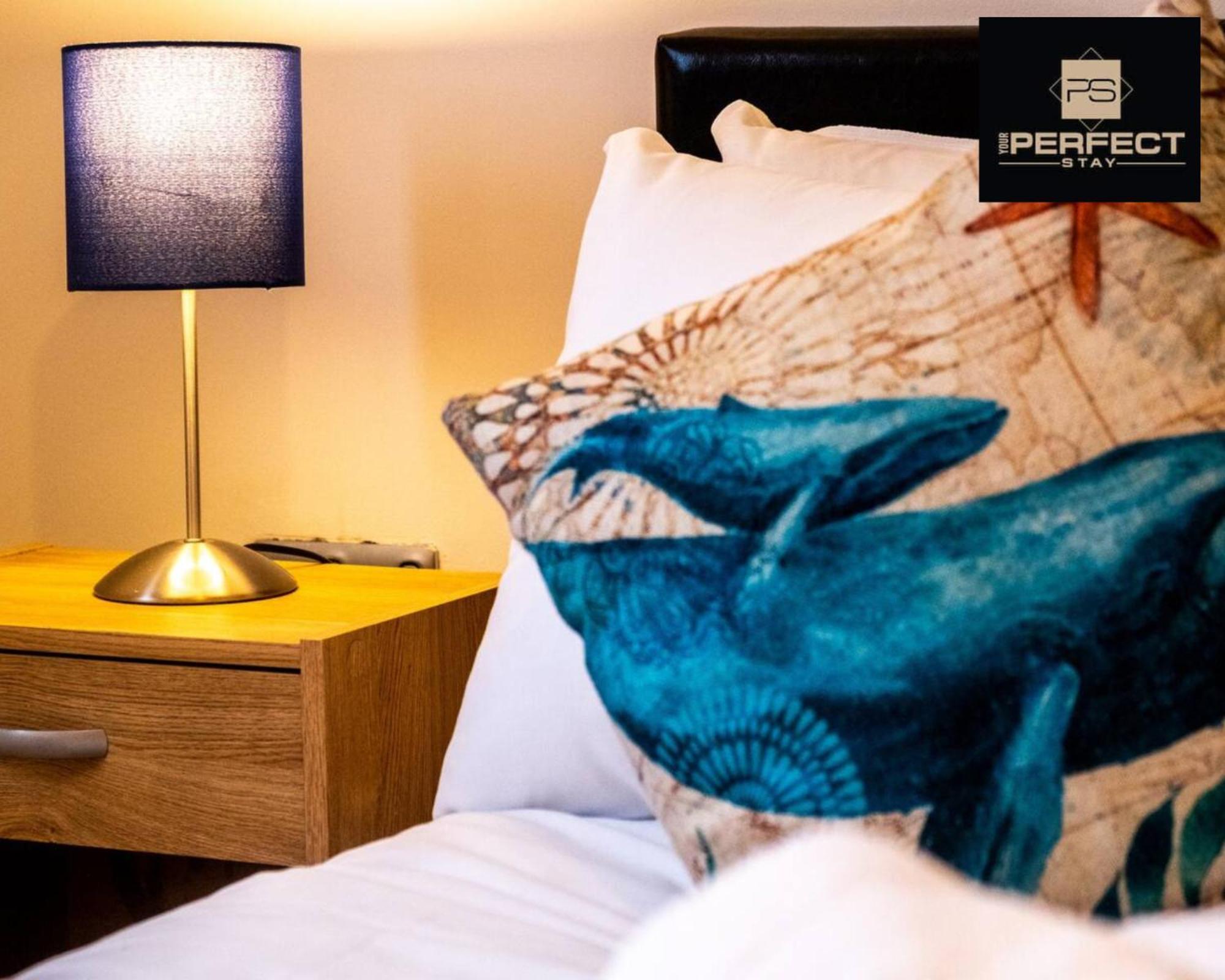 Mercury Suite City Centre Netflix Dedicated Workspace By Your Perfect Stay Short Lets Birmingham Eksteriør billede